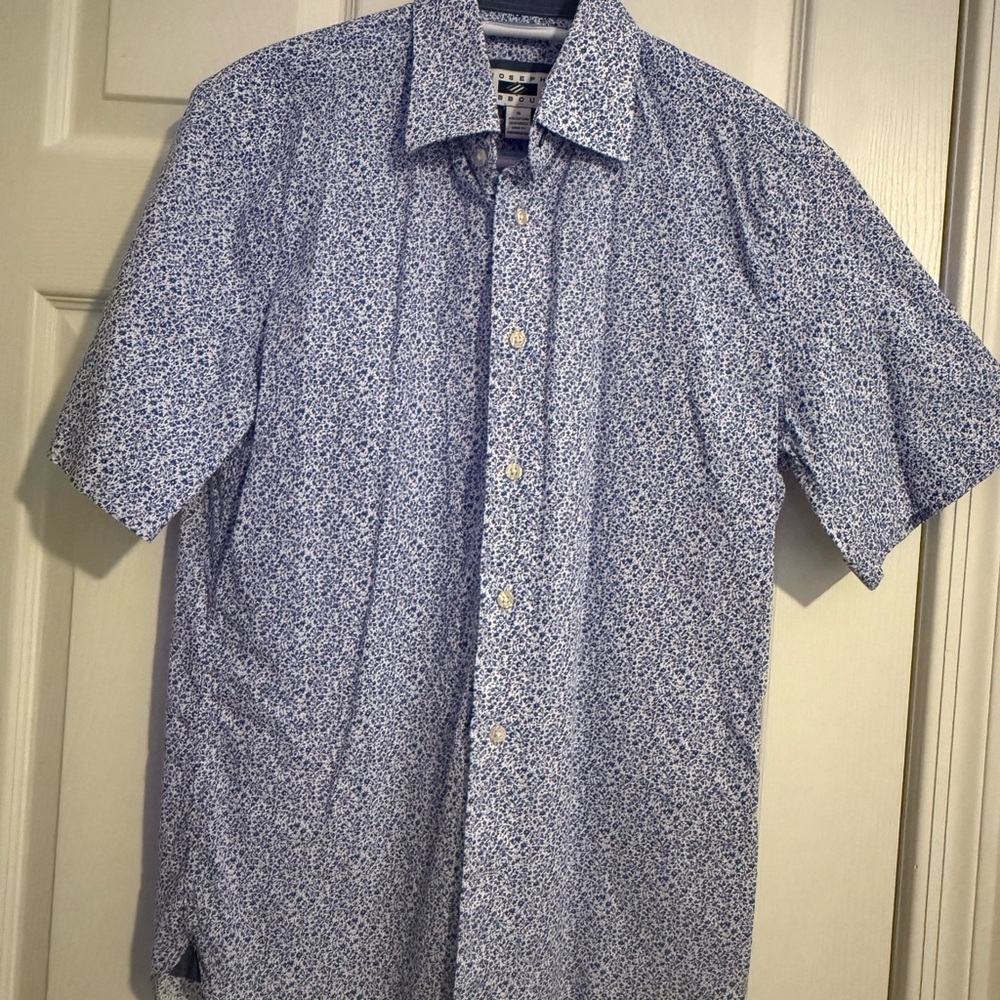Joseph Abboud Blue & White Casual Button-Down Shirt – Men’s Size [SMALL]
